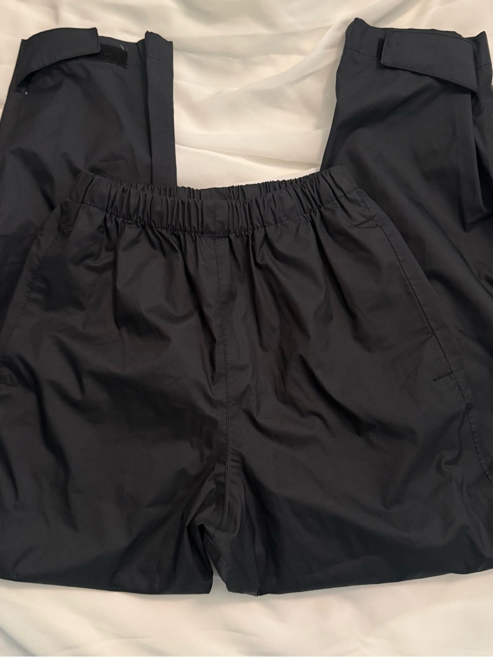 Columbia Men's Black Athletic Elastic-Waist Shorts